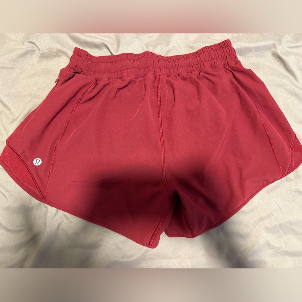 LULULEMON red/burgundy hotty hot shorts